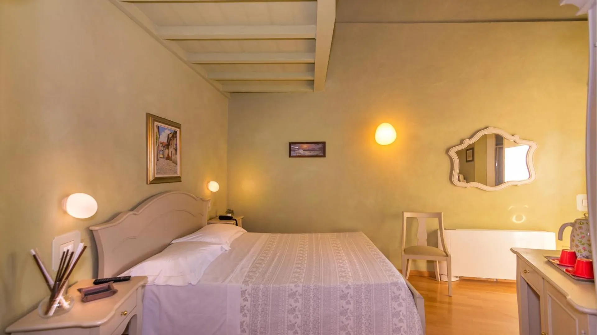 Residenza D'Epoca Relais I Miracoli Hotel Pisa 2*,  Italy